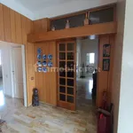 Rent 5 bedroom house of 191 m² in Florence