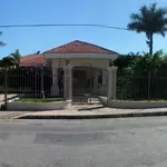 Rent 5 bedroom house of 1270 m² in Mérida