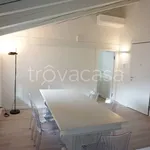 Affitto 5 camera appartamento di 177 m² in Vicenza