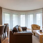 Huur 3 slaapkamer appartement van 1292 m² in Ixelles - Elsene