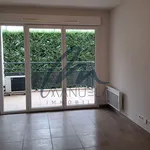 Appartement de 38 m² avec 2 chambre(s) en location à LE MUY