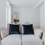 Appartement de 29 m² avec 2 chambre(s) en location à Paris