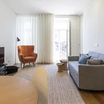 Rent 1 bedroom apartment of 90 m² in Porto