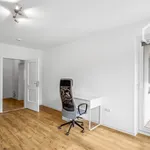 Rent 1 bedroom apartment of 120 m² in Augsburg