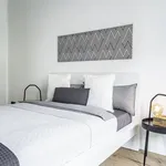 Rent 1 bedroom apartment of 40 m² in Düsseldorf