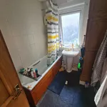 Rent 8 bedroom house in Leeds