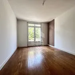 Maison de 100 m² avec 4 chambre(s) en location à la couronne