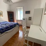 Rent 2 bedroom apartment of 80 m² in milan