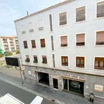 Rent a room of 75 m² in valencia