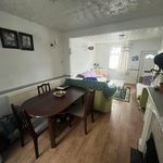 Rent a room in   Burton upon Trent