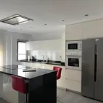 Rent 1 bedroom apartment of 96 m² in Málaga