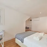 Rent 4 bedroom apartment in lisbon