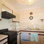 Rent 2 bedroom flat in London