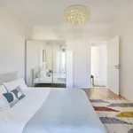 Rent a room in lisbon