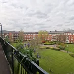 Rent 2 bedroom flat in Salford