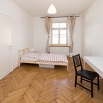 Miete 4 Schlafzimmer wohnung in Munich