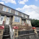 Rent 3 bedroom apartment in Wales