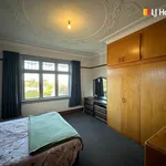 Rent 3 bedroom apartment in Christchurch