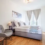 Rent 4 bedroom apartment of 135 m² in Düsseldorf