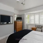 Rent 5 bedroom house in South East England