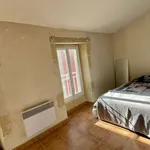 Maison de 65 m² avec 3 chambre(s) en location à Estézargues