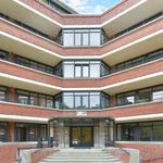 Huur 4 slaapkamer appartement van 132 m² in Van Stolkpark en Scheveningse Bosjes