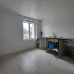 Maison de 122 m² avec 4 chambre(s) en location à Blanzay