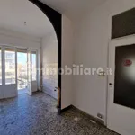 Affitto 4 camera appartamento di 117 m² in Messina