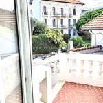 Maison de 85 m² avec 3 chambre(s) en location à Cannes