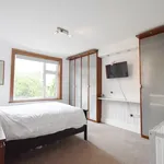 Rent 4 bedroom house in Coventry