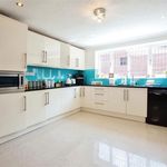 Rent 4 bedroom flat in East Midlands