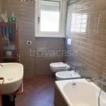 Rent 4 bedroom apartment of 130 m² in Roma