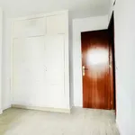 Rent 4 bedroom apartment in Seville