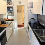 Rent 5 bedroom apartment of 140 m² in Roma