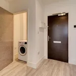 Rent 2 bedroom apartment in Coventry