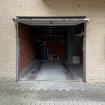 Karaktervolle duxplex met garage centrum Zwevegem!