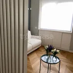 Rent 1 bedroom apartment of 50 m² in Milano