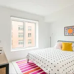 Rent 3 bedroom apartment in Brooklyn