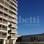 Rent 2 bedroom apartment of 68 m² in Milano