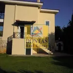 Rent 4 bedroom house of 240 m² in Ekali