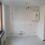 Affitto 3 camera appartamento di 95 m² in Sotto il Monte Giovanni XXIII