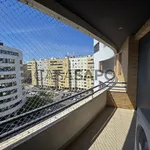 Rent 2 bedroom apartment of 120 m² in Loures