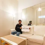 Rent a room of 110 m² in madrid