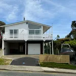 Rent 5 bedroom house in Porirua