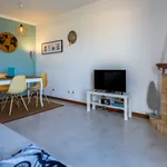 Rent 1 bedroom apartment of 60 m² in Olhos de Água