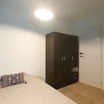 Rent a room of 130 m² in madrid