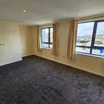 Rent 1 bedroom flat in Swansea