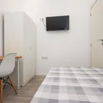 Rent 5 bedroom apartment in Valencia