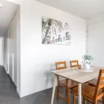 Rent 2 bedroom apartment in Melbourne