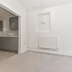 Rent 4 bedroom house in Wales